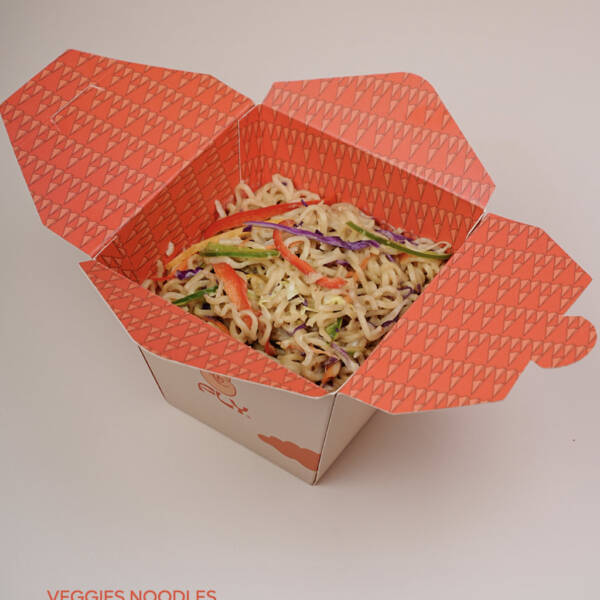 CHEESY WITH VEGGIES NOODLES